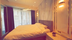 1 bedroom, iron/ironing board, WiFi
