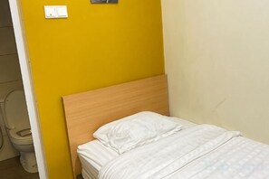 Room - Sunshine Hotel (Bahau)