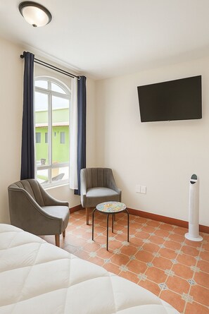 Desk, free WiFi, bed sheets