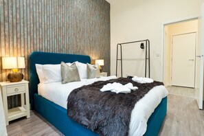 2 Schlafzimmer, Bügeleisen/Bügelbrett, kostenloses WLAN, Bettwäsche