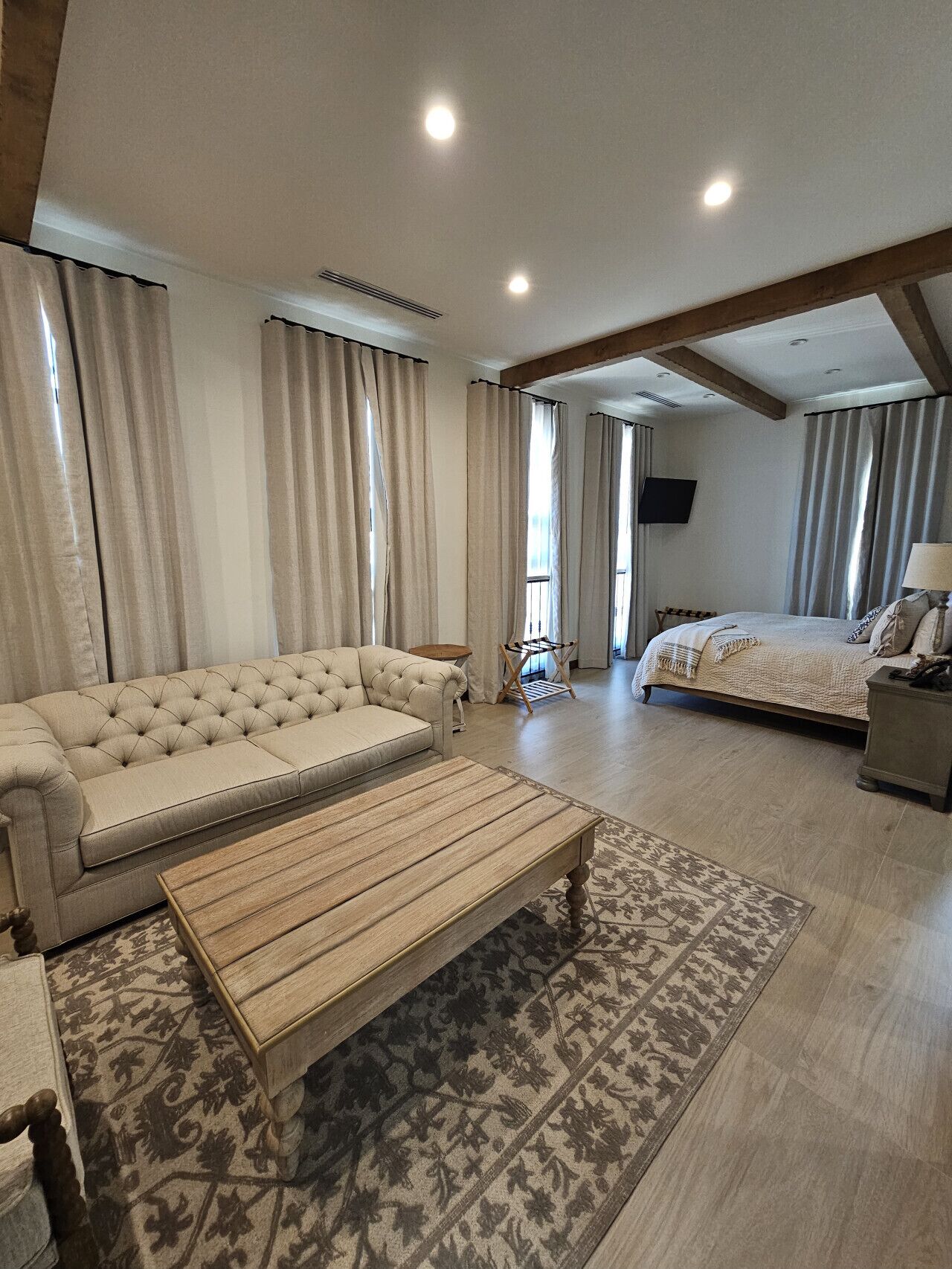 Strykejern/-brett og wi-fi