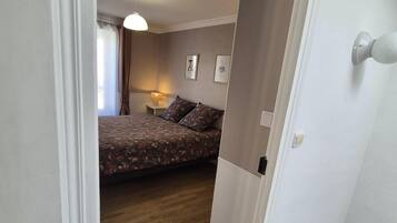 2 chambres, Wi-Fi gratuit, draps fournis