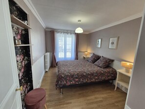 2 habitaciones, wifi gratis y ropa de cama 