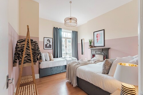 Wandsworth Town City Nest 4Beds