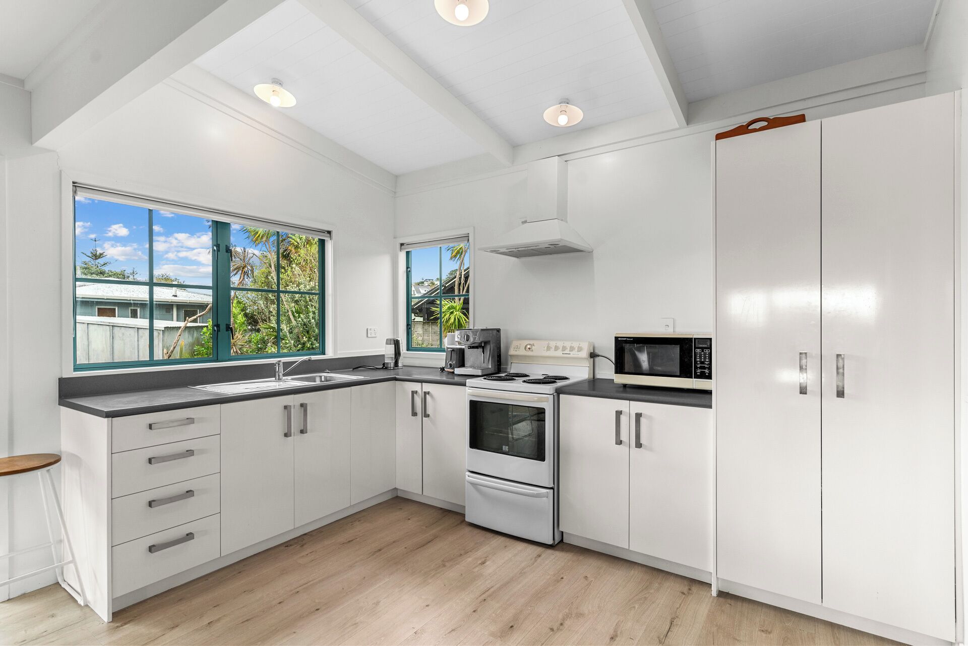 Fridge, microwave, coffee/tea maker, toaster