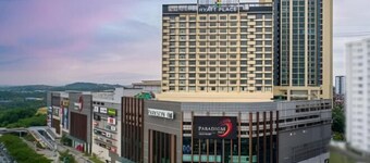 Paradigm Residences 1 BR, above Paradigm Mall ,up to 5 Person