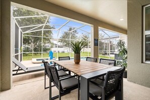 Outdoor dining - 6 Bedrooms/ 5 Bathrooms/ Champions Gate (601 SB) (Davenport)