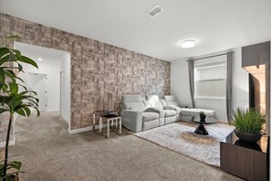 Living area - 6 Bedrooms/ 5 Bathrooms/ Champions Gate (601 SB) (Davenport)