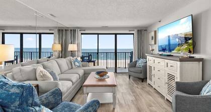 Sandy Square – Direct Oceanfront Condo 3BR • 2BA • Sleeps 11