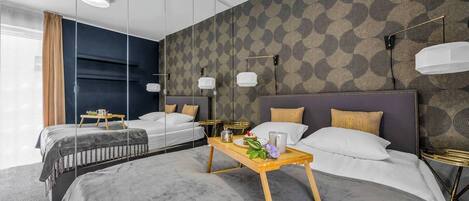 1 bedroom, desk, iron/ironing board, WiFi