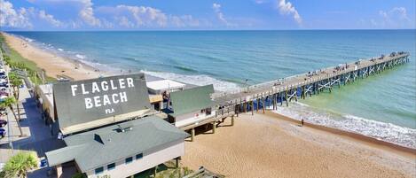 Una spiaggia nelle vicinanze, teli da spiaggia