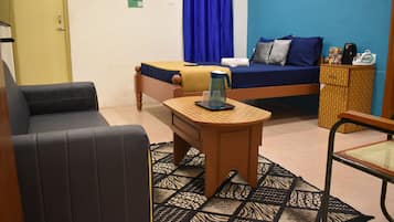 Comfort-Doppelzimmer zur Einzelnutzung, Mehrere Betten | Zimmersafe, schallisolierte Zimmer, Bügeleisen/Bügelbrett