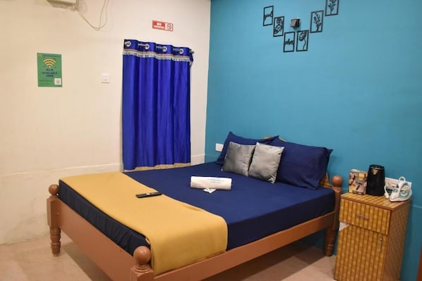 Caja de seguridad en la habitación y sistema de insonorización