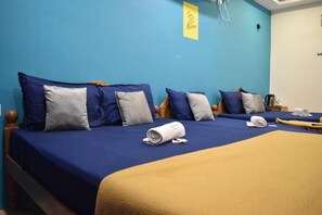 Caja de seguridad en la habitación y sistema de insonorización