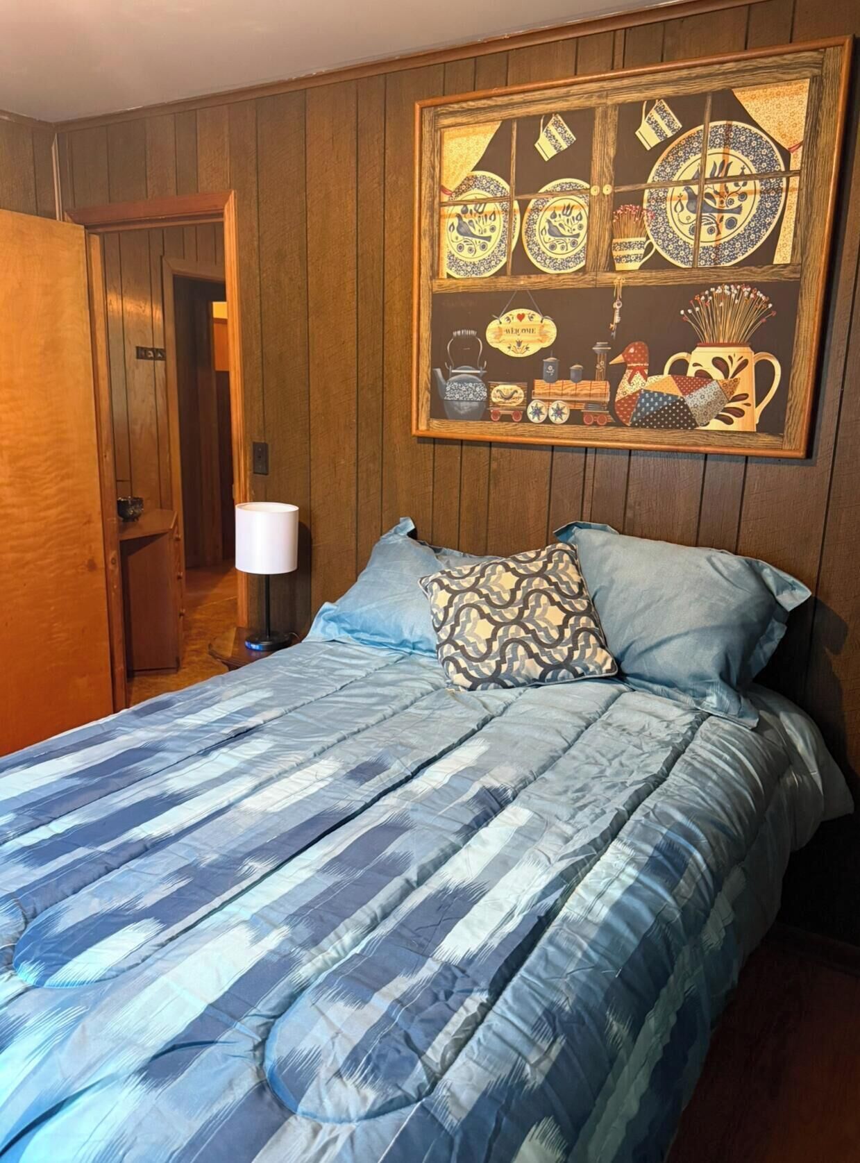 3 bedrooms, bed sheets