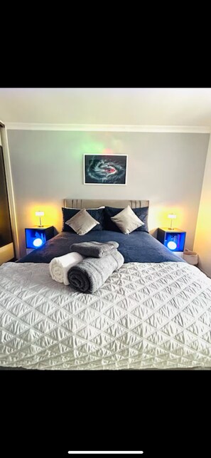 1 Schlafzimmer, Bügeleisen/Bügelbrett, Internetzugang, Bettwäsche