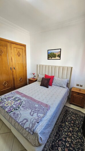 1 bedroom, WiFi, bed sheets