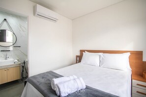 Room - Full Stay With Pool Just 350m From the Beach in Porto Seguro PRY (Porto Seguro)