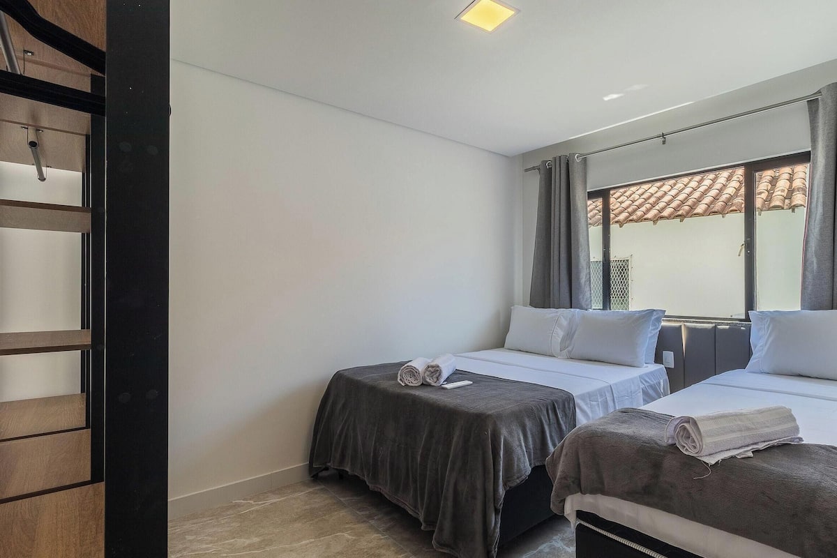 Basic Apartment | 2 bedrooms, free WiFi, bed sheets