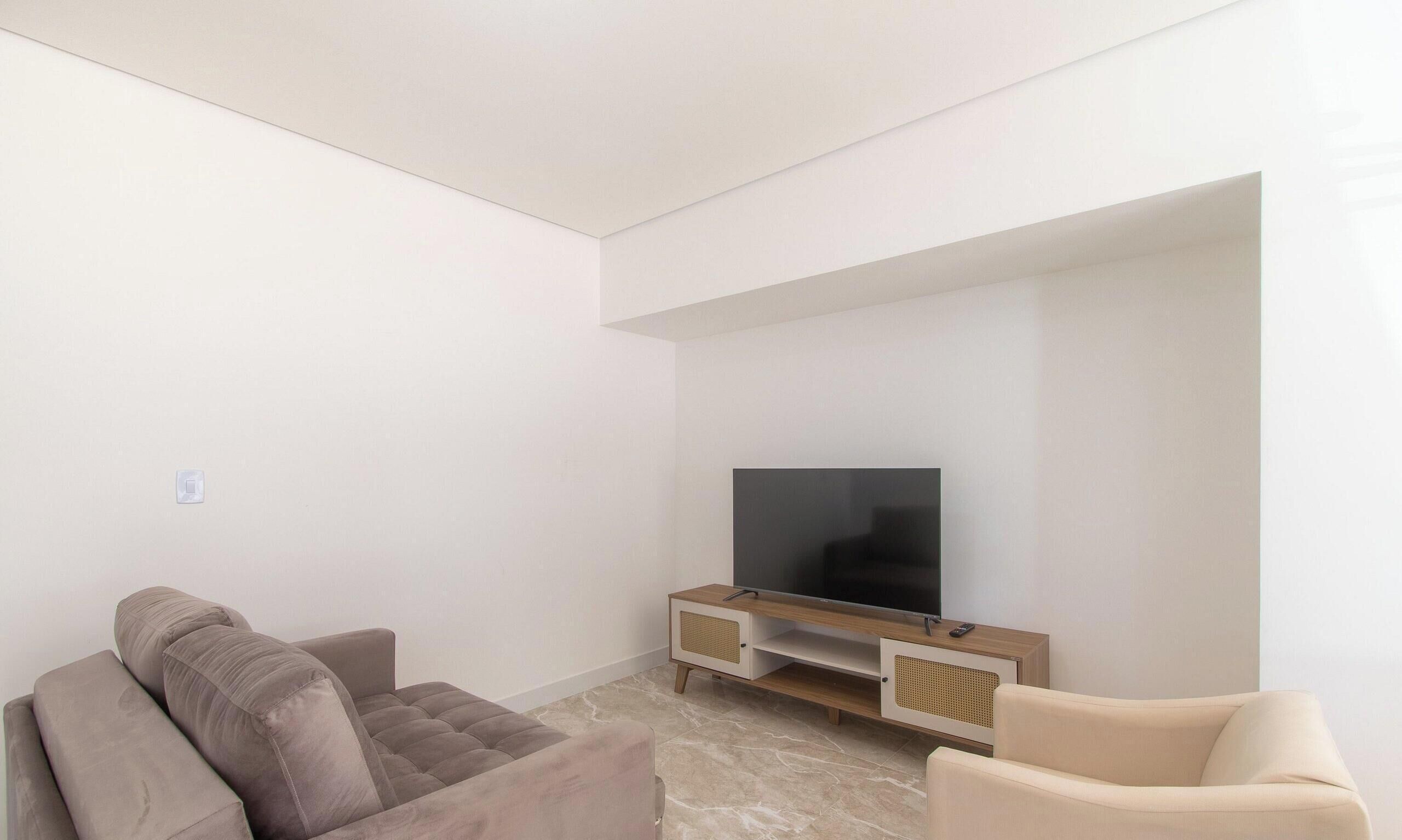 Basic Apartment | Living area
