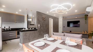 Basic Apartment | Tempat makan