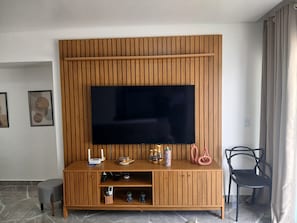 Basic Apartment | Interior