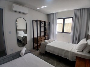 Basic Apartment | 2 bedrooms, free WiFi - Full Stay With Pool Just 350m From the Beach in Porto Seguro PRY (Porto Seguro)