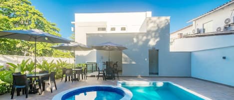Appartement | Piscine | Piscine extérieure