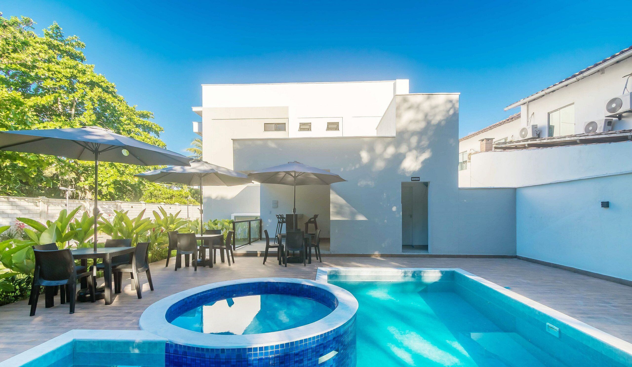 Departamento básico | Alberca | Alberca al aire libre 