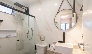 Basic-Apartment | Badezimmer