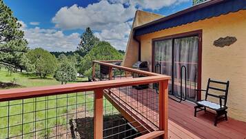 Condo (1 Bedroom) | Property amenity