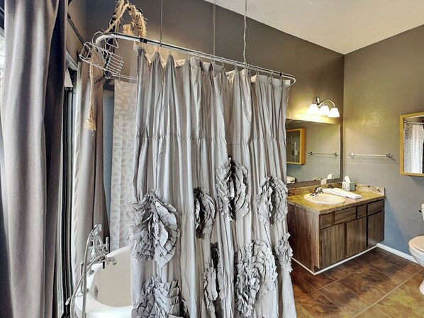 Condo (1 Bedroom) | Property amenity - Alto Mountain Sojourn by Ruidoso Vacation Rentals (Alto)