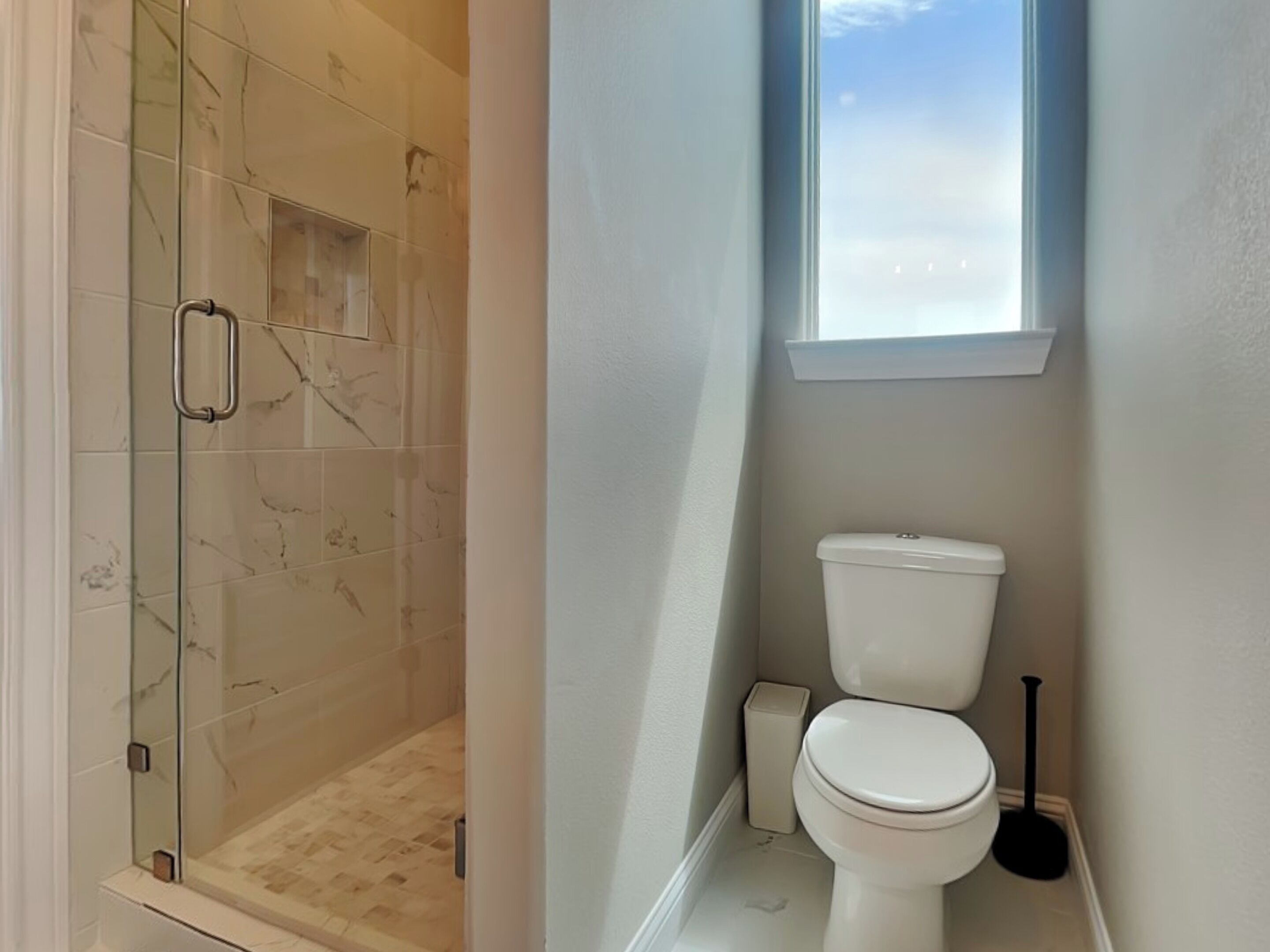 Studio (3 Bedrooms) | Property amenity