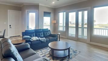 Monolocale (3 Bedrooms) | Servizio della struttura