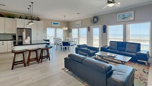 Nhà (4 Bedrooms) | Tiện nghi, dịch vụ nơi lưu trú