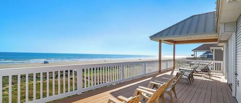 House (4 Bedrooms) | Front of property