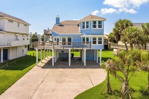 House (4 Bedrooms) | Property amenity - Casa de Mar by Ryson Vacation Rentals (Galveston)
