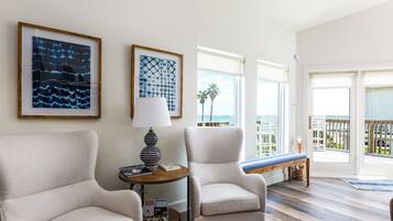 House (4 Bedrooms) | Property amenity