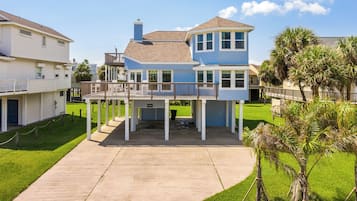 House (4 Bedrooms) | Property amenity