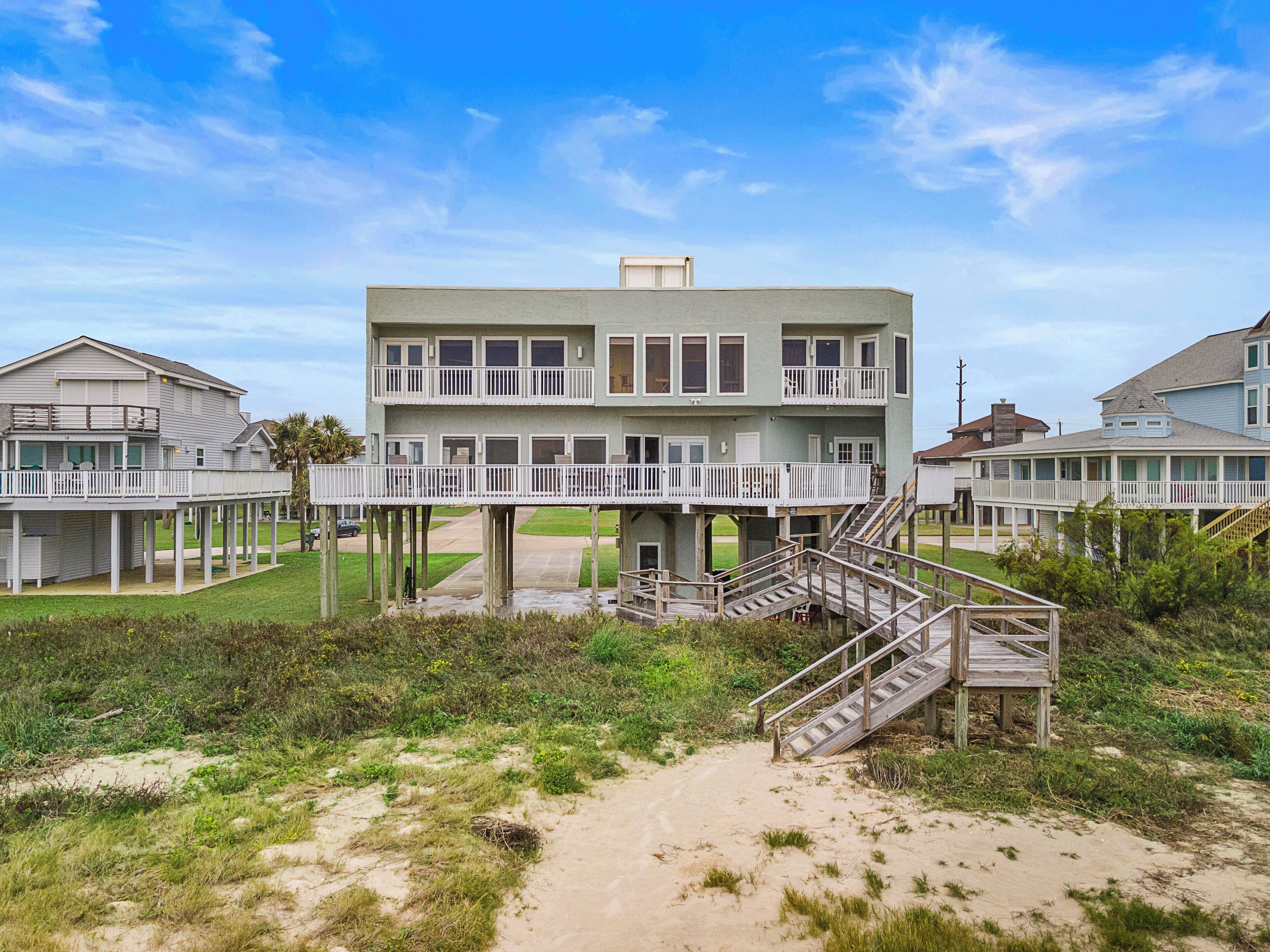 House (4 Bedrooms) | Property amenity