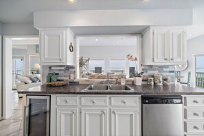 House (4 Bedrooms) | Property amenity