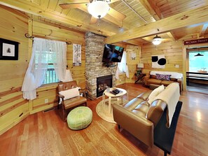 Studio (2 Bedrooms) | Property amenity - Charlottes Haus by Jackson Mountain Rentals (Gatlinburg)