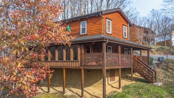 Studio (2 Bedrooms) | Property amenity