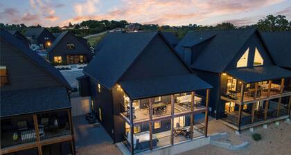 Pineapple Duo - Stay for 34