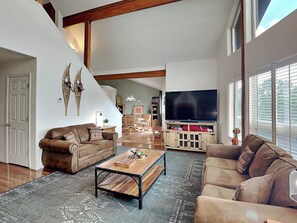 House (4 Bedrooms) | Property amenity