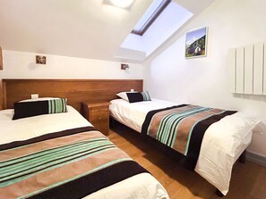 2 chambres, Wi-Fi gratuit, draps fournis