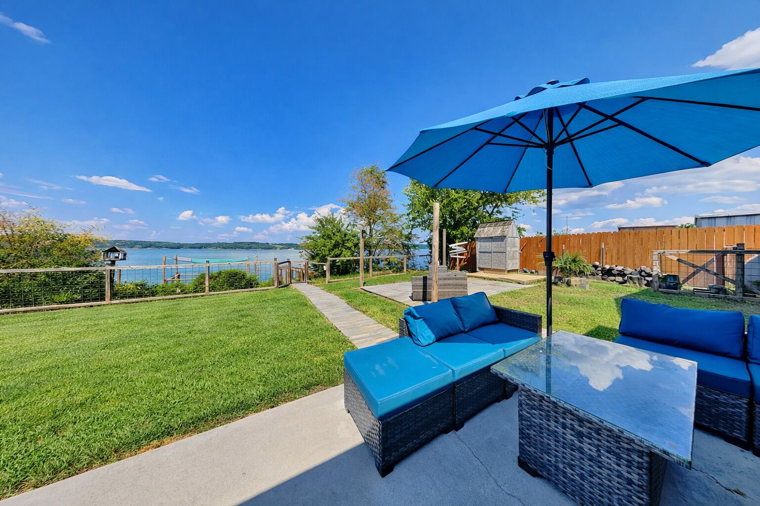 Studio (3 Bedrooms) | Property amenity