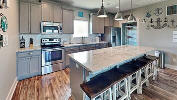 House (3 Bedrooms) | Property amenity