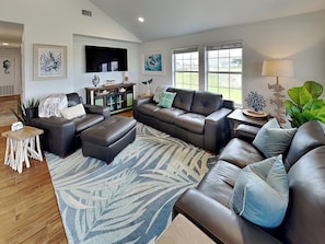 House (3 Bedrooms) | Property amenity