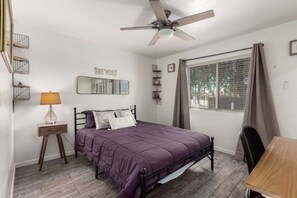 2 bedrooms, WiFi, bed sheets